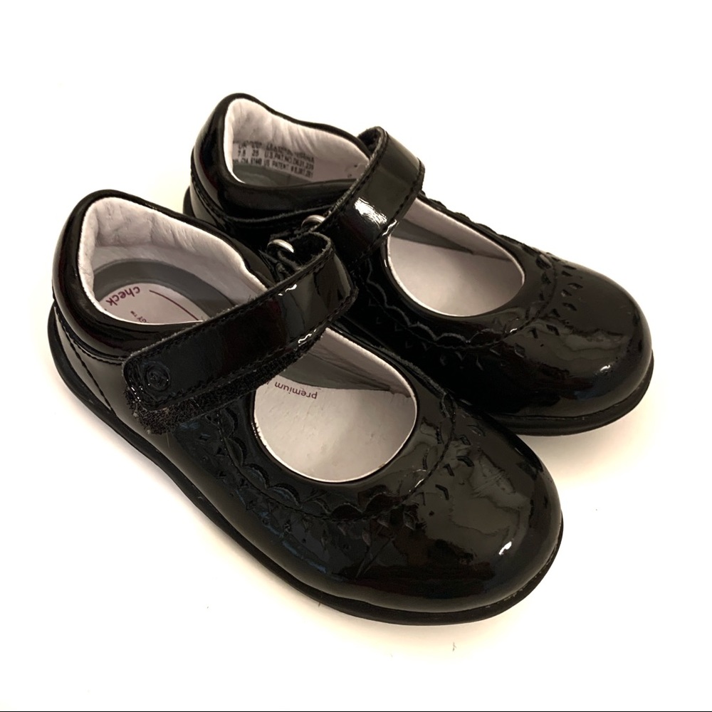 Stride rite Mary Jane size 8